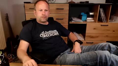 Snapshot of impgegner chatting on 06.07.26 impgegner online show from 06.07.26