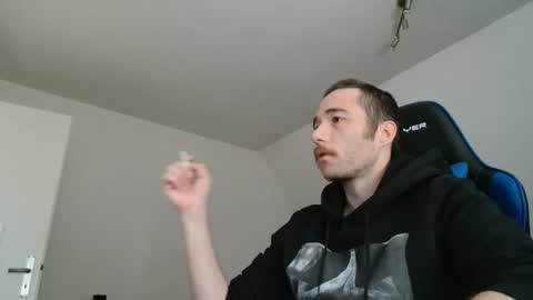 Snapshot of imsexyandiknowit89 chatting on 09.15.25 Flummi online show from 09.15.25