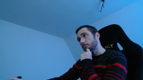 Snapshot of imsexyandiknowit89 chatting on 10.19.25 Flummi online show from 10.19.25