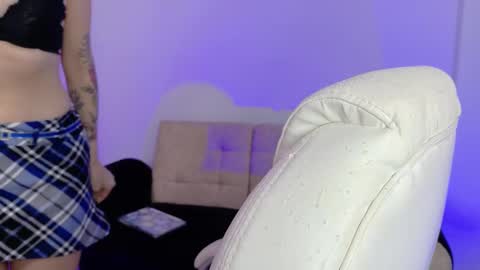 Sienna online show from 01.05.26