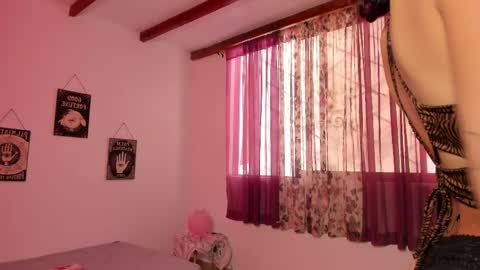 Aurora online show from 02.18.25