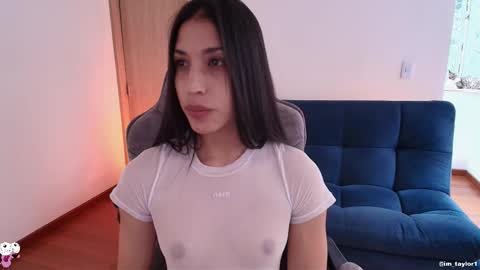 TAYLOR  online show from 11.25.25