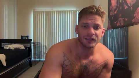 Snapshot of inamate93 chatting on 10.05.25 Inmate1993 online show from 10.05.25