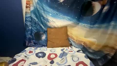 incredulous1708 online show from 10.29.25