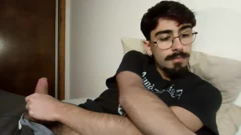 Snapshot of incubusszz chatting on 12.30.24 incubus online show from 12.30.24