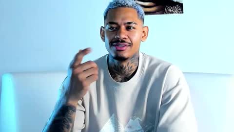 Snapshot of independent_project chatting on 02.14.26 Jacobo online show from 02.14.26