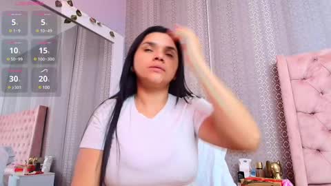 Indi Catalina online show from 02.21.25