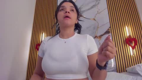 Indi Catalina online show from 03.17.26