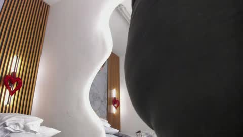 Indi Catalina online show from 04.16.26