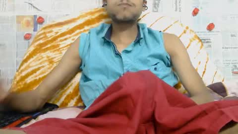 Snapshot of indian_bengali_boy chatting on 02.22.26 Suman Leo online show from 02.22.26