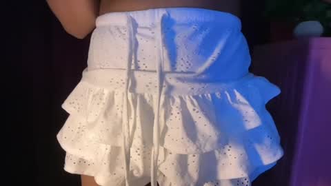 Raya  online show from 04.11.26