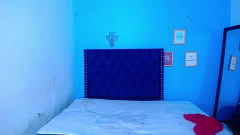 indian_whore18 online show from 12.04.24