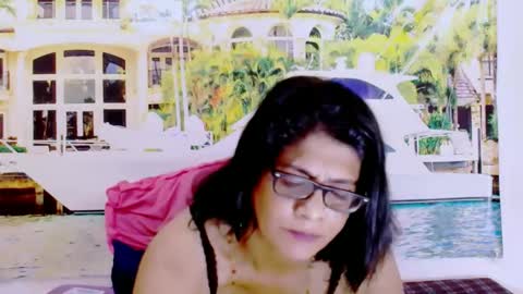 Snapshot of indianallure chatting on 02.07.25 Femiez online show from 02.07.25