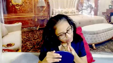 Snapshot of indianbootylicious1 chatting on 06.25.26 nala online show from 06.25.26