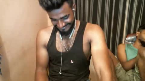 Snapshot of indianbull2023 chatting on 06.07.26 indian slim boy with big for u online show from 06.07.26