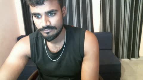 Snapshot of indianbull2023 chatting on 06.30.26 indian slim boy with big for u online show from 06.30.26