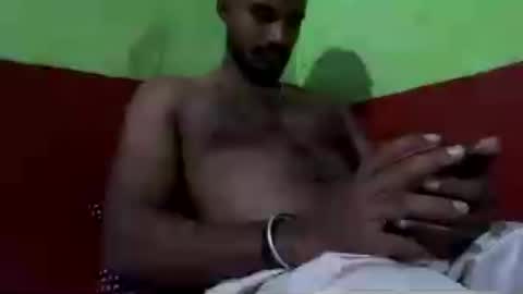 Snapshot of indianbull2023 chatting on 07.14.26 indian slim boy with big for u online show from 07.14.26
