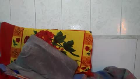 Snapshot of indiancouple98 chatting on 02.03.26 indiancouple98 online show from 02.03.26