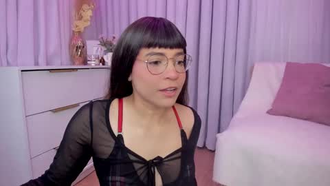 Snapshot of indiancutie_ chatting on 09.24.25 MIA online show from 09.24.25