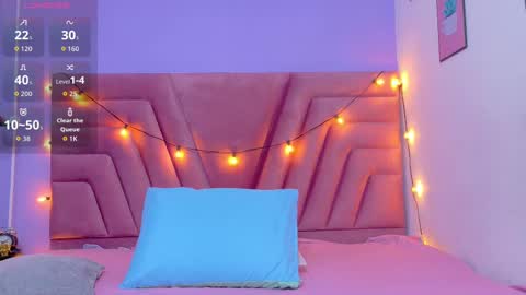 LITTLE AINHOA  online show from 09.27.25