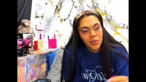 Lia online show from 05.31.26