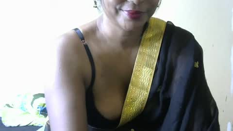Snapshot of indiandreams_ chatting on 07.02.26 Palavi online show from 07.02.26