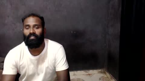 Snapshot of indianh chatting on 04.25.26 indian hairy online show from 04.25.26