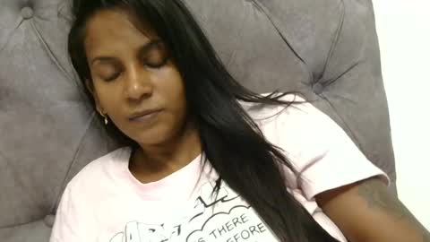 Snapshot of indianjasmin chatting on 07.04.26 priya online show from 07.04.26