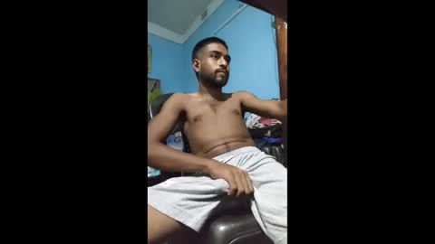 Snapshot of indianjhonnysins chatting on 09.27.25 BOREDILDO online show from 09.27.25