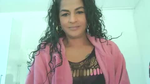 Snapshot of indiansavage1 chatting on 05.18.26 rani online show from 05.18.26