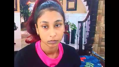 Snapshot of indiansexybutt4u2luv chatting on 05.20.26 indiansexybutt4u2luv online show from 05.20.26