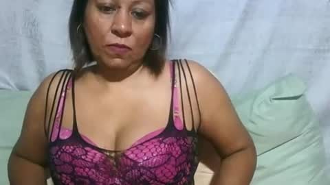 Snapshot of indiansexymilf chatting on 06.24.26 candice online show from 06.24.26