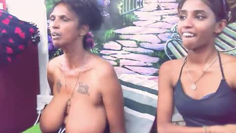 indiansexyslender4u2luv online show from 01.23.25