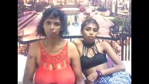 indiansexyslender4u2luv online show from 01.28.25