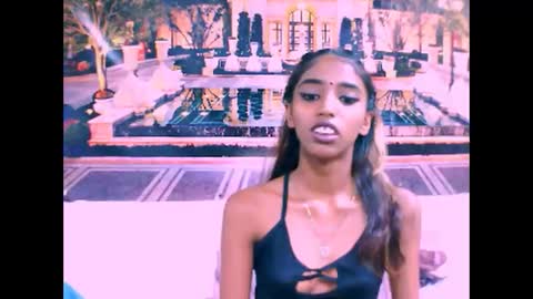 indiansexyslender4u2luv online show from 02.19.25