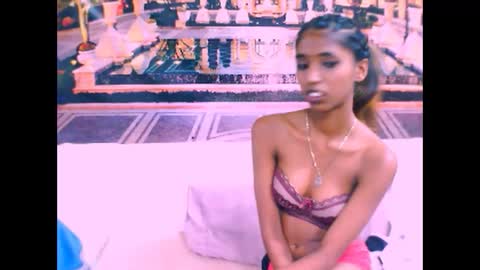 indiansexyslender4u2luv online show from 02.19.25