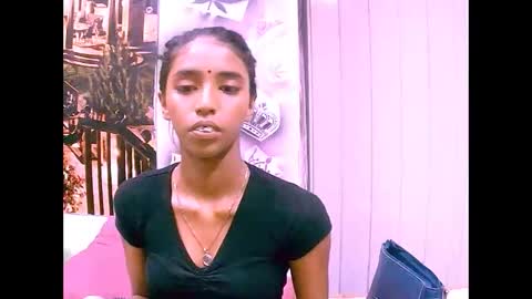 indiansexyslender4u2luv online show from 03.06.25