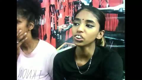 indiansexyslender4u2luv online show from 03.10.25