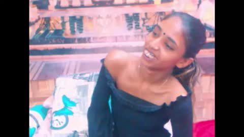 indiansexyslender4u2luv online show from 10.17.25