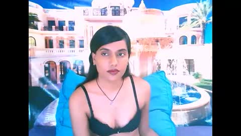 Snapshot of indianskies chatting on 04.01.26 Sky online show from 04.01.26