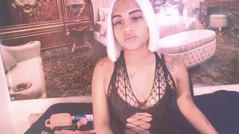 Snapshot of indiansumaya69 chatting on 12.04.25 indiansumaya69 online show from 12.04.25