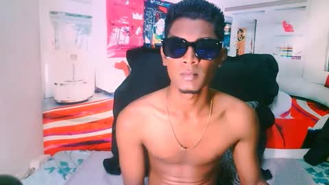 Snapshot of indianthuggin chatting on 10.28.25 BabyFace online show from 10.28.25