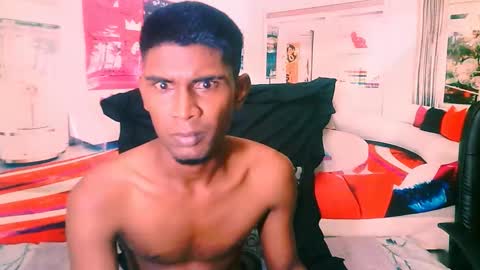 Snapshot of indianthuggin chatting on 11.11.25 BabyFace online show from 11.11.25