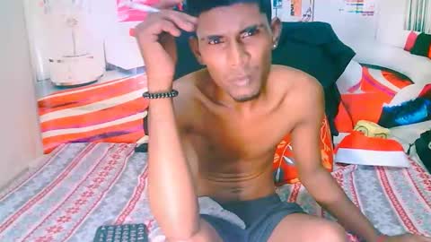 Snapshot of indianthuggin chatting on 12.17.25 BabyFace online show from 12.17.25