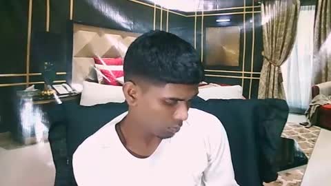 Snapshot of indianthuggin chatting on 06.20.26 BabyFace online show from 06.20.26