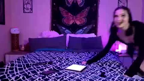 Snapshot of indigobay chatting on 03.09.26 Indigo Bay online show from 03.09.26