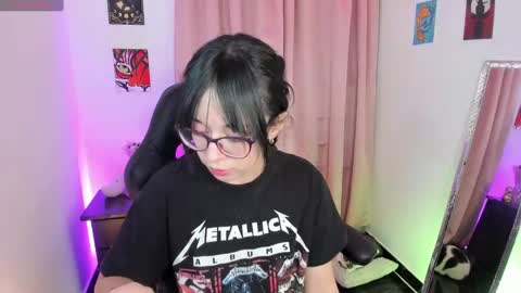 Snapshot of indra_cam chatting on 09.24.25 Diana online show from 09.24.25