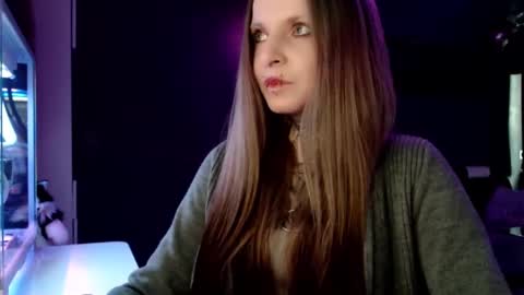 InesDesire online show from 02.11.25