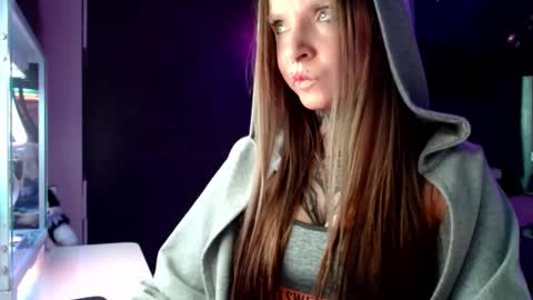 InesDesire online show from 02.17.25