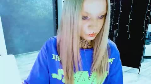 InesDesire online show from 09.16.25